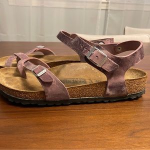 Birkenstock Taormina in Lavender Oiled Leather - Size 41